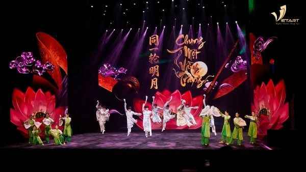 Celebrating Mid-Autumn Festival 2026: Sharing the same moon, strengthening Vietnam–China neighbourly Ties