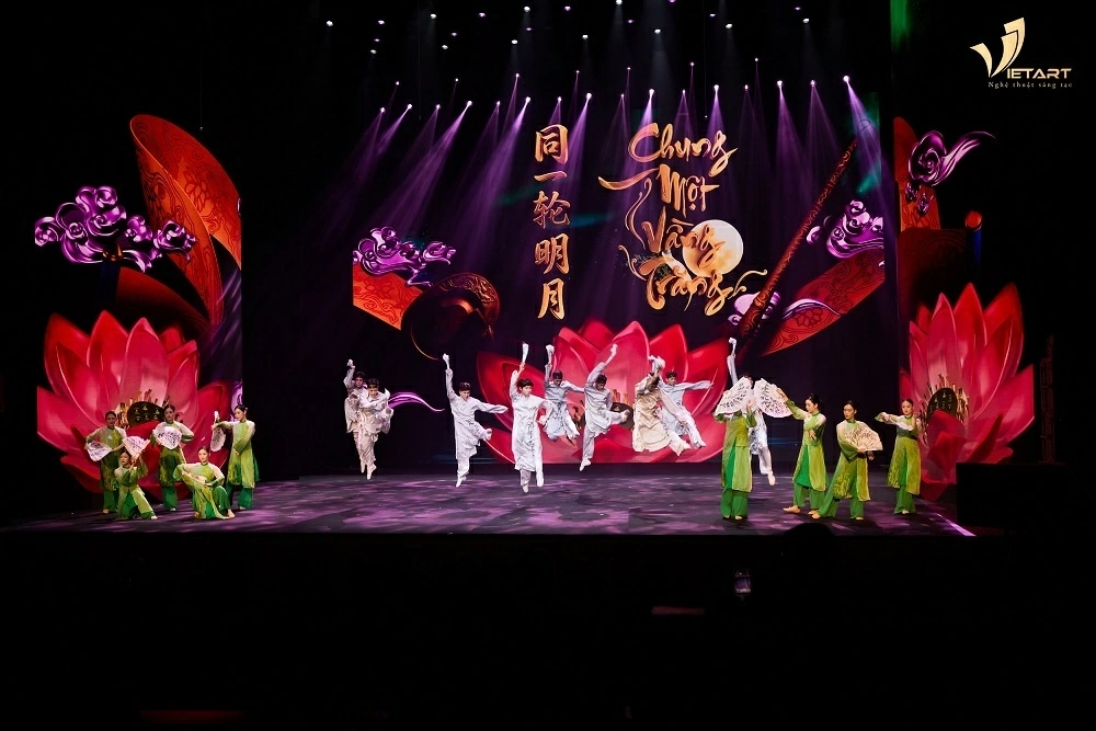 Celebrating Mid-Autumn Festival 2026: Sharing the same moon, strengthening Vietnam–China neighbourly ties