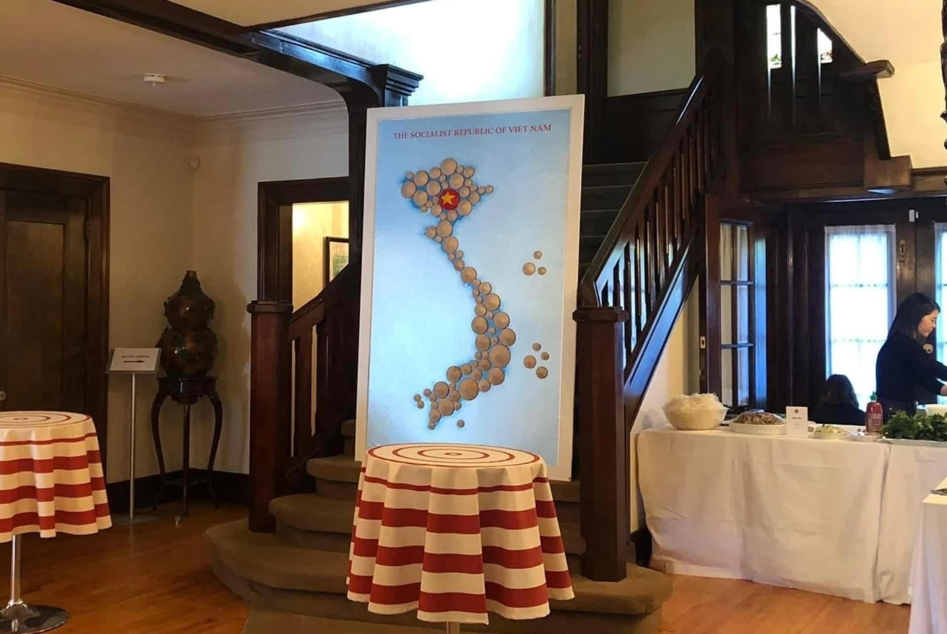 Nurturing strong bonds with Vietnam among Vietnamese in the Land of the Maple Leaf Nurturing strong bonds with Vietnam among Vietnamese in the Land of the Maple Leaf