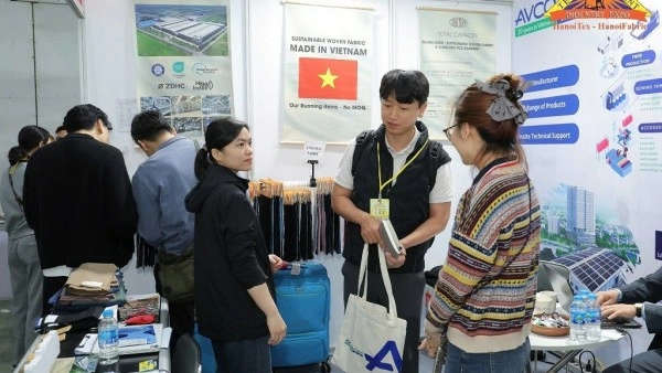 Hanoi to host international textile and garment industry exhibition in October