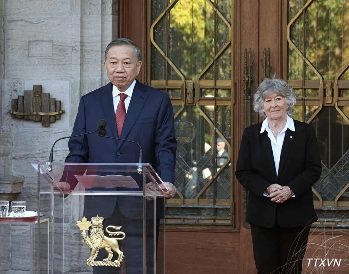 Governor General of Canada hosts welcome ceremony for General Secretary, President To Lam in Ottawa Governor General of Canada hosts welcome ceremony for General Secretary, President To Lam in Ottawa