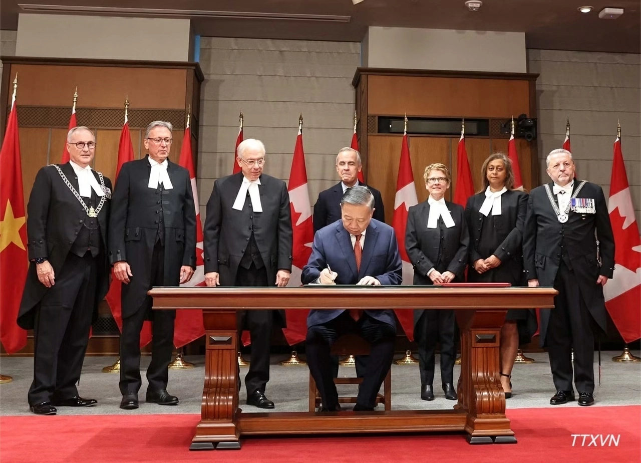 General Secretary, President To Lam meets with Speakers of Canada’s Senate and House of Commons
