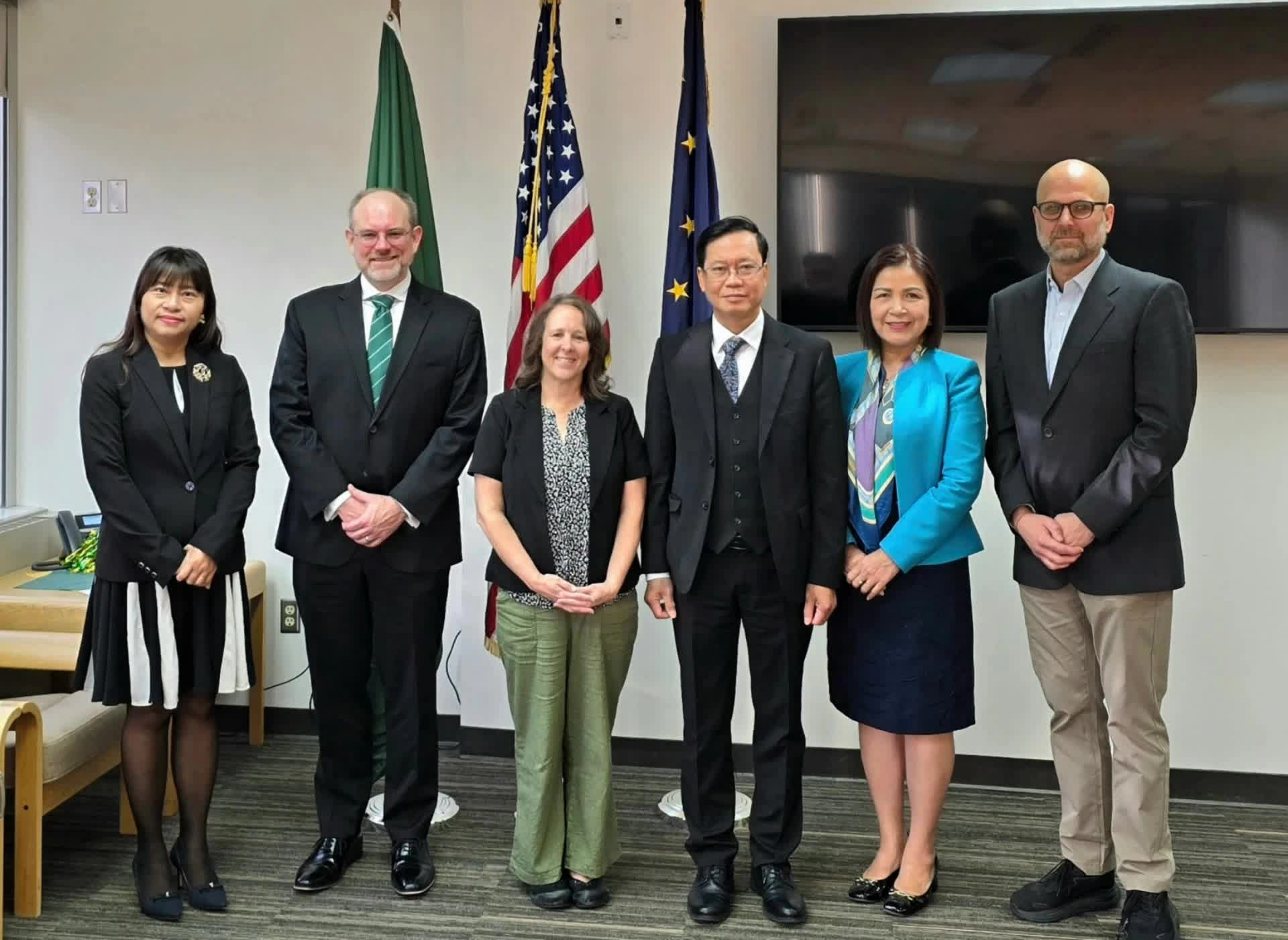 Vietnam-Alaska (USA): New cooperation directions from the North Pacific gateway Vietnam-Alaska (USA): New cooperation directions from the North Pacific gateway