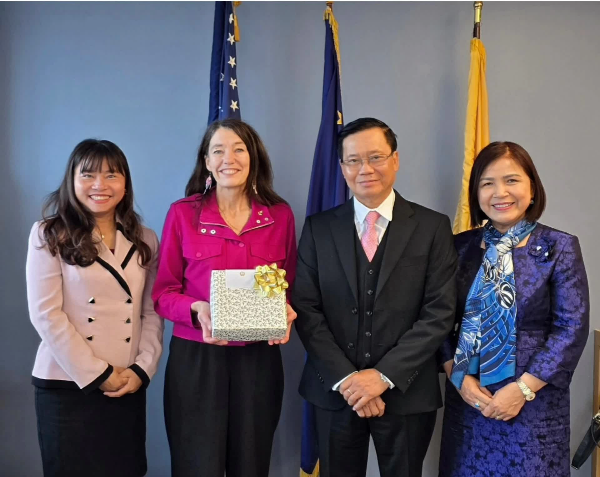 Vietnam-Alaska (USA): New cooperation directions from the North Pacific gateway Vietnam-Alaska (USA): New cooperation directions from the North Pacific gateway
