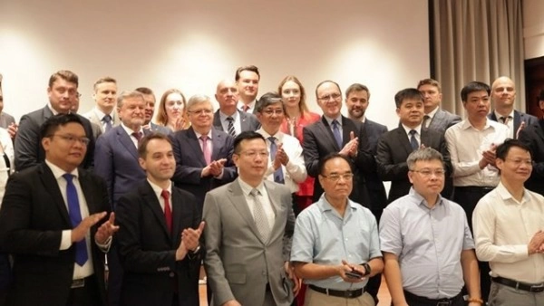 Promoting technical, scientific, and technological education cooperation between Vietnam and the Russian Federation