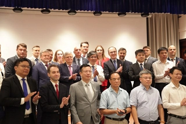 Promoting technical, scientific, and technological education cooperation between Vietnam and the Russian Federation