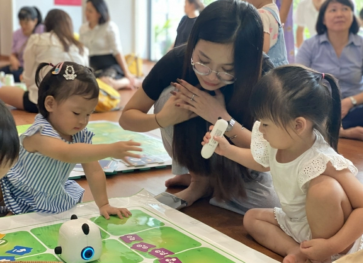 Kids Note officially launched in Vietnam, accompanying preschools