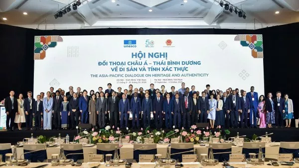 Foreign Minister Le Hoai Trung delivers opening speech at Asia-Pacific Dialogue on Heritage and Authenticity in Hanoi