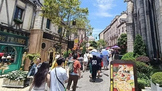 Vietnam strengthens tourism profile with WTA 2026 honours