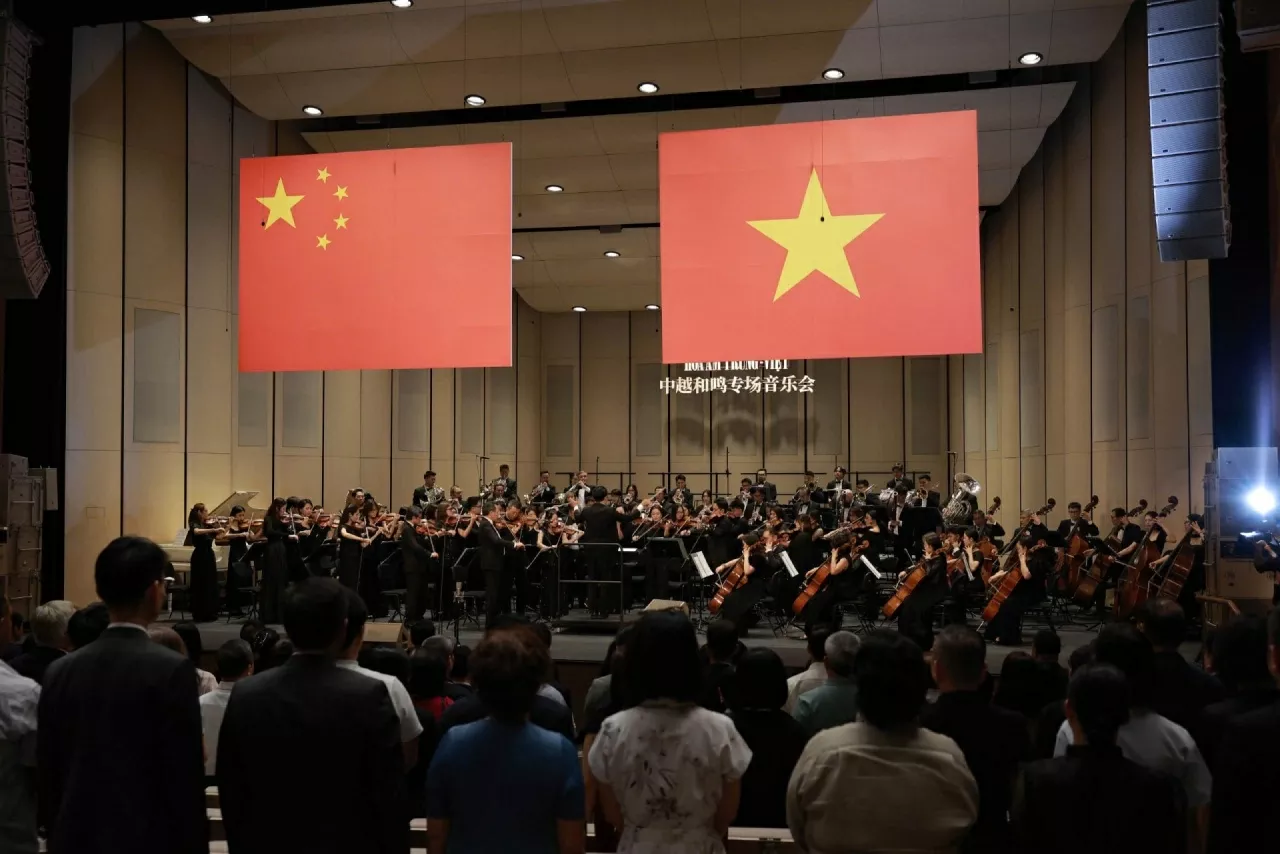 Art program 'Harmony of China-Vietnam': When friendship resonates in every melody Art program 'Harmony of China-Vietnam': When friendship resonates in every melody