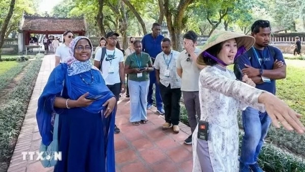 Vietnam welcomes 17.7 million international visitors in first nine months of 2026