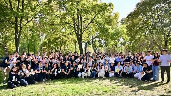 Vietnamese Embassy in Hungary supports new generation of students