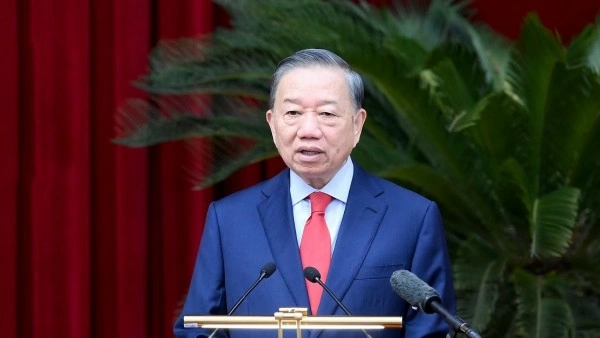 14th Party Central Committee’s 4th Plenum convenes in Hanoi