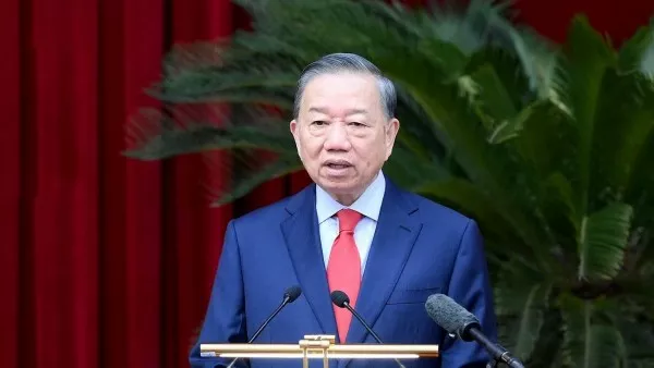 14th Party Central Committee’s 4th Plenum convenes in Hanoi