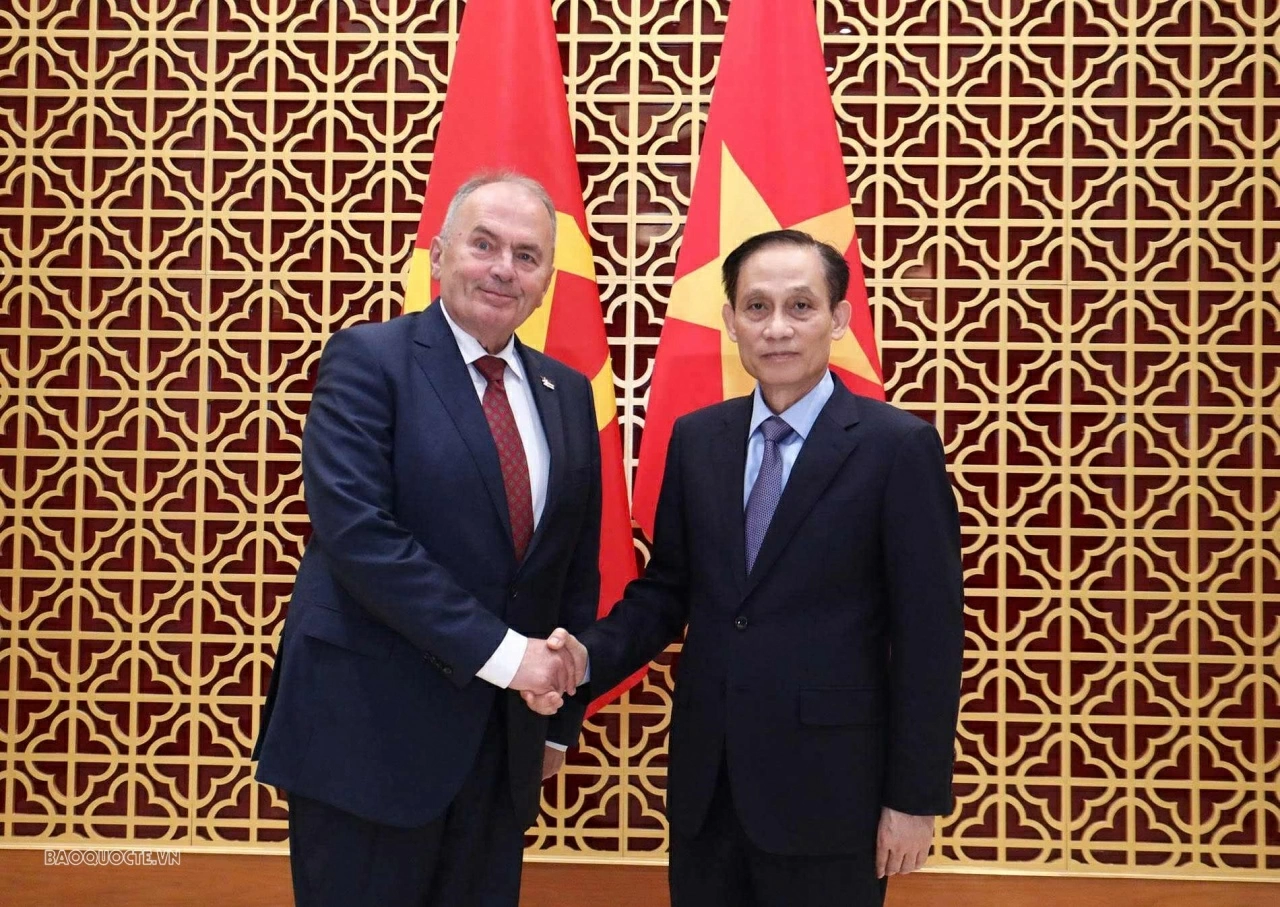 Deepening the friendship between the Communist Party of Vietnam and the Hungarian Workers' Party Deepening the friendship between the Communist Party of Vietnam and the Hungarian Workers' Party