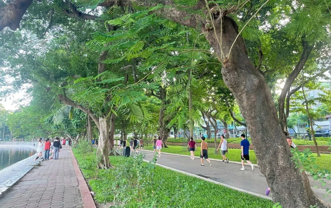 Exploring green spaces that ‘nurture’ urban happiness Exploring green spaces that ‘nurture’ urban happiness
