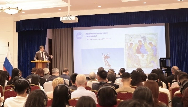 ‘Cultural Business Card’: A new bridge for Vietnam-Russia cultural and educational cooperation ‘Cultural Business Card’: A new bridge for Vietnam-Russia cultural and educational cooperation