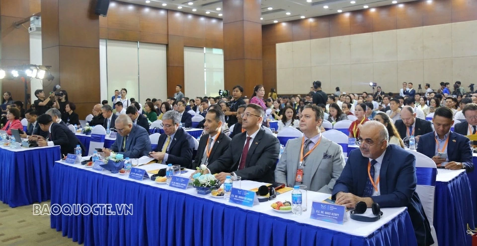 CEF III: Addressing human resource challenges to drive substantive growth in Hanoi