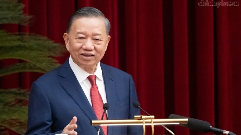 14th Party Central Committee's fourth Plenum concludes after four days of work