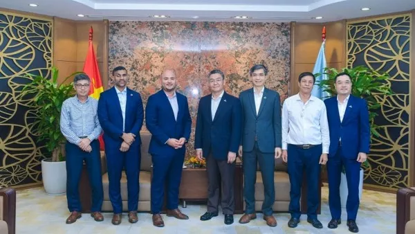PETROVIETNAM encourages U.S. partner Murphy Oil to apply advanced technology in oil and gas exploration and production in Vietnam