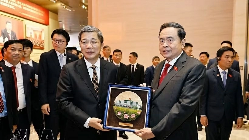 NA President Tran Thanh Man visits Museum of the Communist Party of China in Beijing