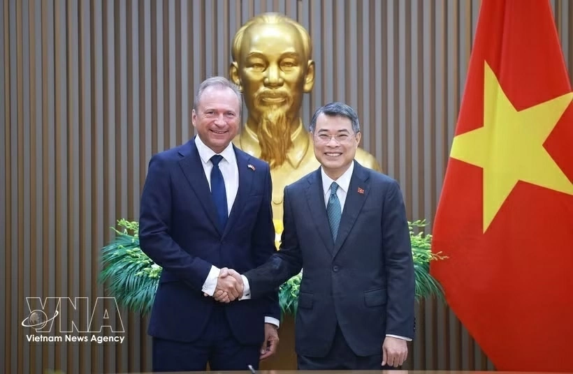 Prime Minister Le Minh Hung calls for stronger Vietnam–Luxembourg cooperation in green finance