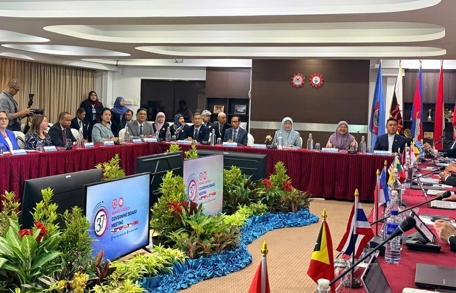 Opening of the 37th SEAMEO VOCTECH Governing Board Meeting and launch of the GERI Index in Brunei Opening of the 37th SEAMEO VOCTECH Governing Board Meeting and launch of the GERI Index in Brunei