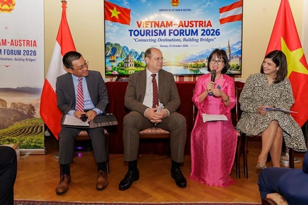 Vietnam and Austria promote tourism cooperation, strengthen destination connectivity