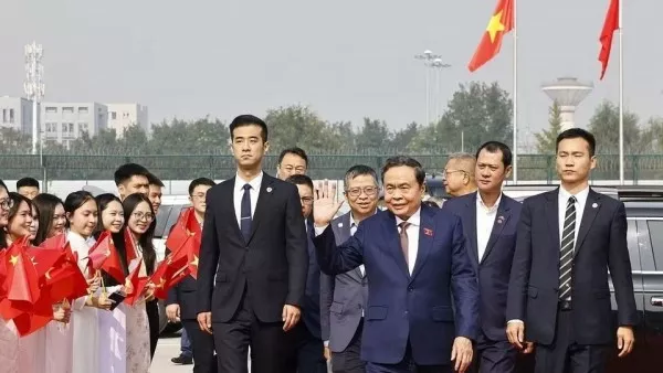 NA President Tran Thanh Man concludes official visit to China