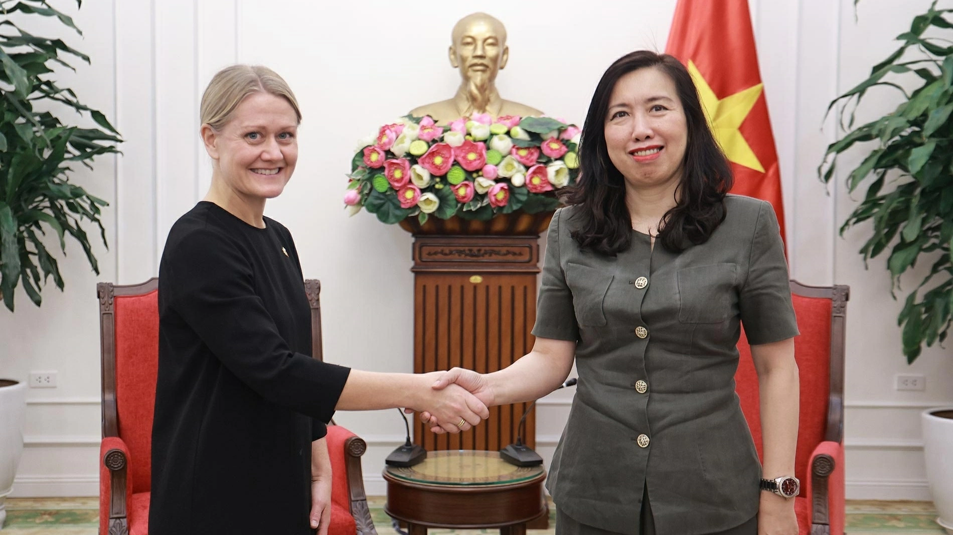 Promoting Vietnam - Norway cooperation on the 55th anniversary of diplomatic relations: Deputy FM Le Thi Thu Hang