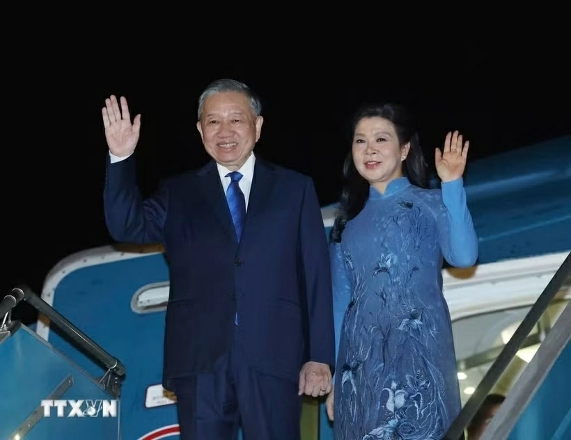 General Secretary, President To Lam and spouse depart for Denmark, European Union and Belgium