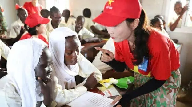 Vietnamese female peacekeepers share love and kindness in Abyei
