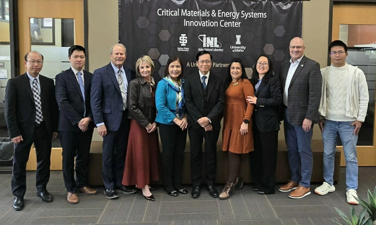 Vietnam–Idaho (US): Promoting investment cooperation, technology development, and high-tech workforce training