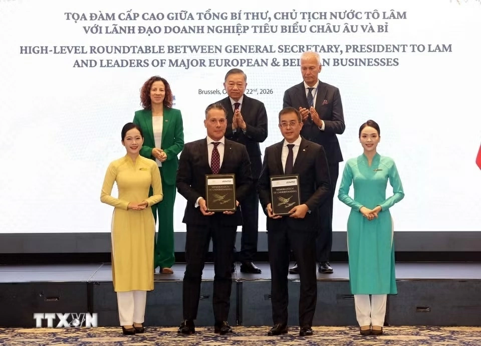 General Secretary, President To Lam attends high-level dialogue with leading European, Belgian business executives