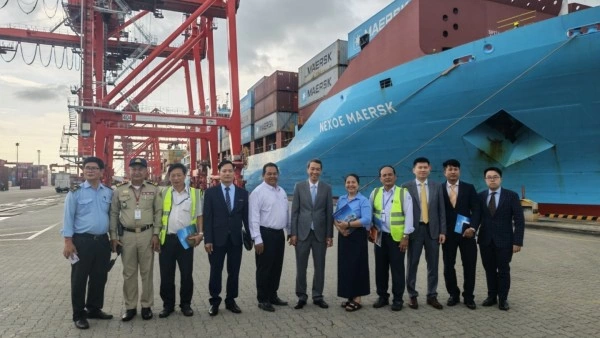 Consul General Nguyen Trung Hieu pays courtesy call to leaders of Sihanoukville Autonomous Port