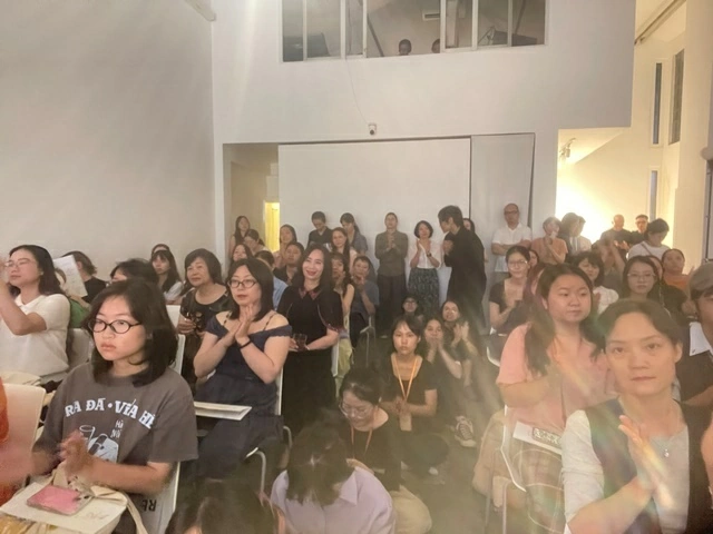 Inclusive Arts Festival opens with Hope Choir performance at Goethe-Institut Hanoi