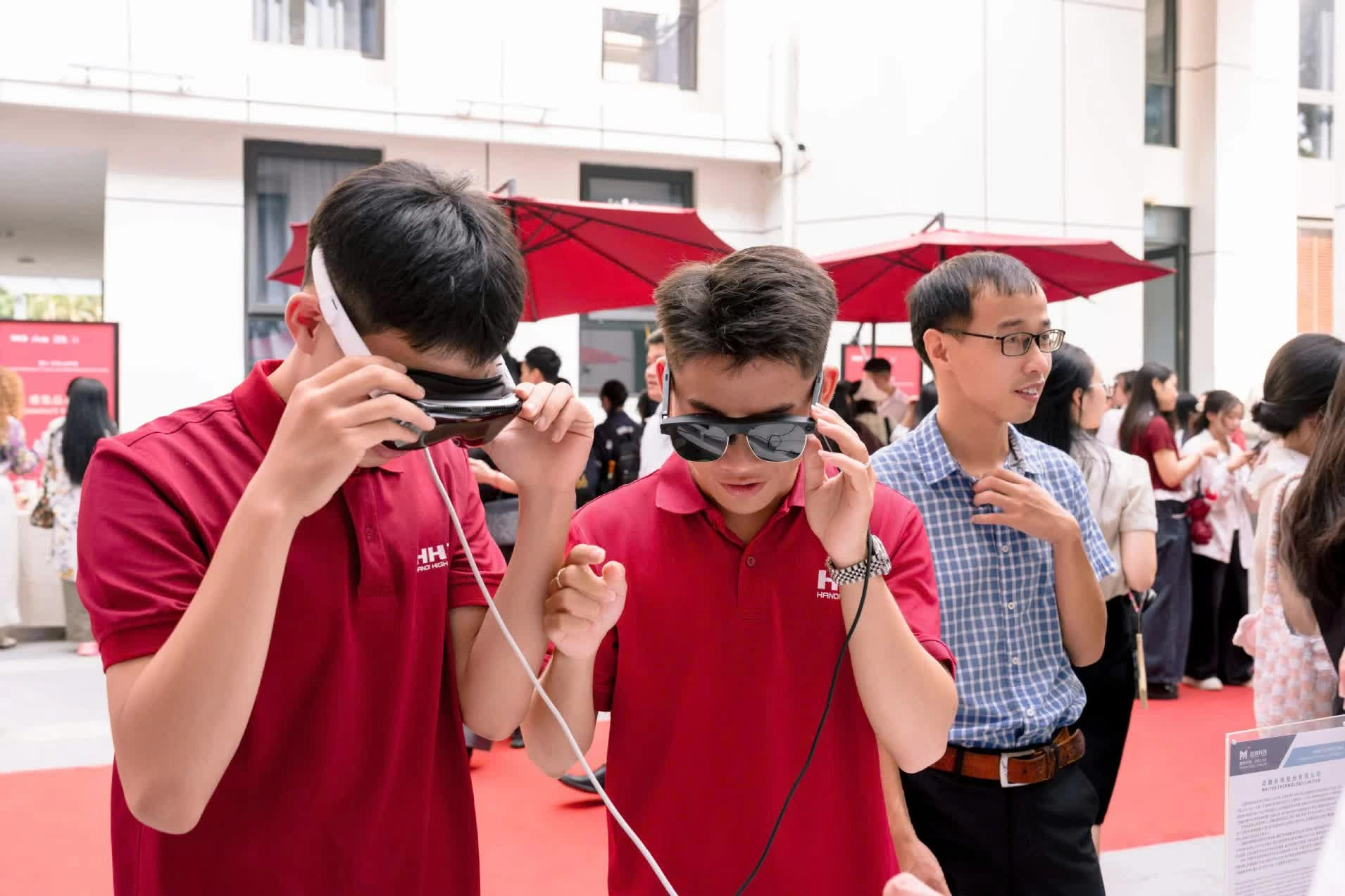 Connecting tourism in Beijing-Guangxi-Hanoi: Three destinations, one journey