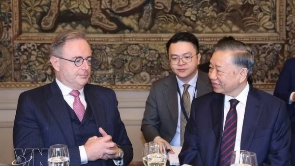 General Secretary, President To Lam and Belgian Prime Minister Bart De Wever hold talks, agree to enhance multifaceted collaboration