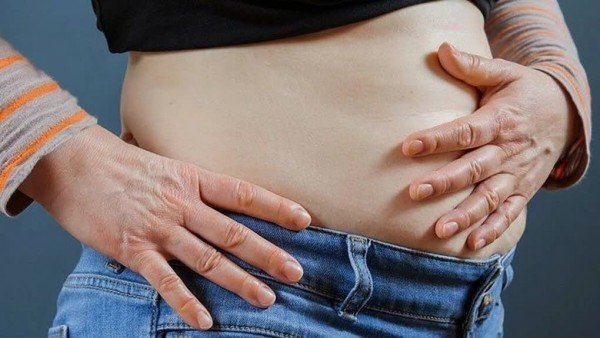Sau tuổi 40, vì sao đi bộ mỗi ngày nhưng mãi vẫn không giảm cân?