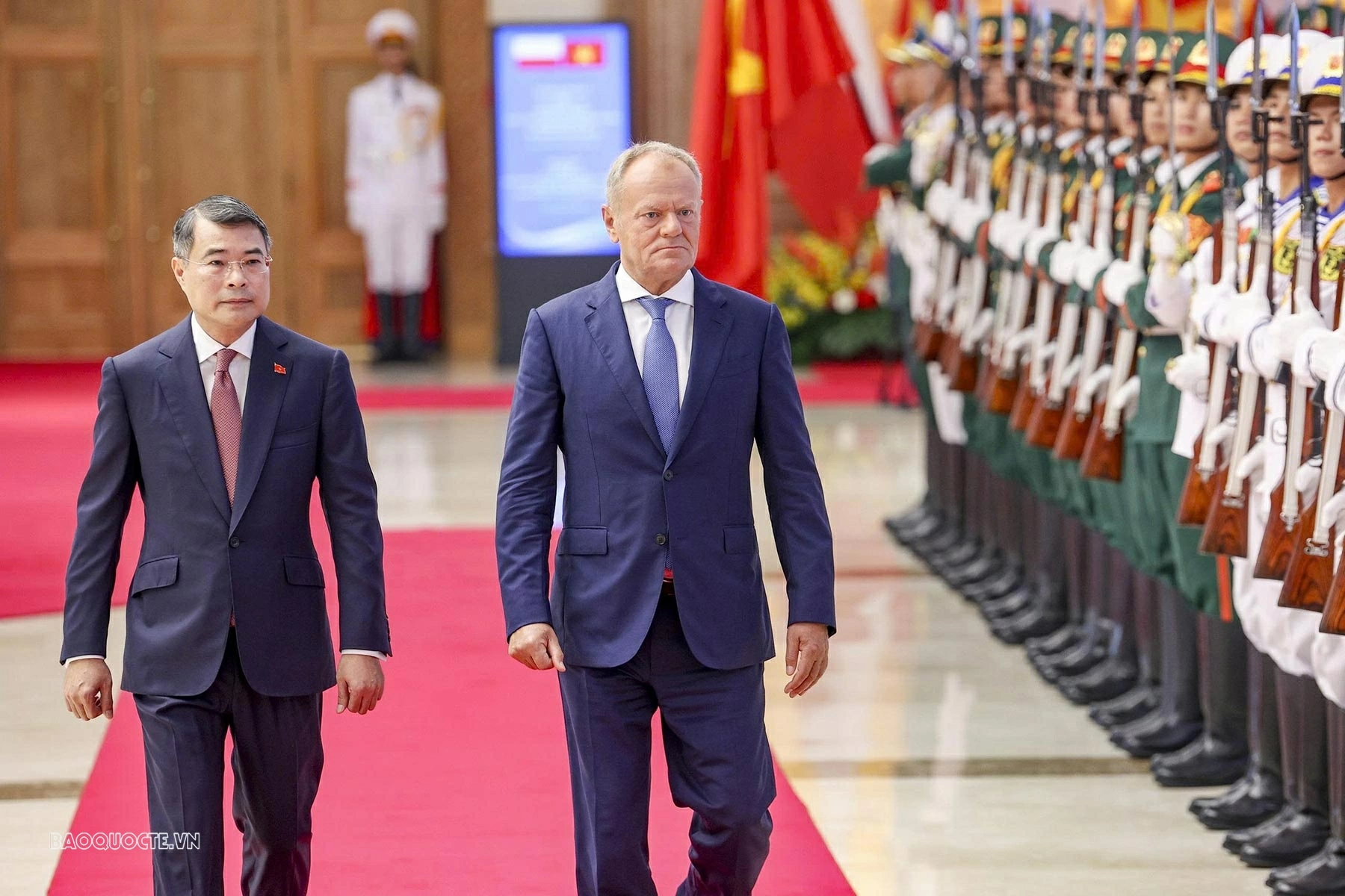 Welcome ceremony held for Polish Prime Minister Donald Tusk in Hanoi Welcome ceremony held for Polish Prime Minister Donald Tusk in Hanoi