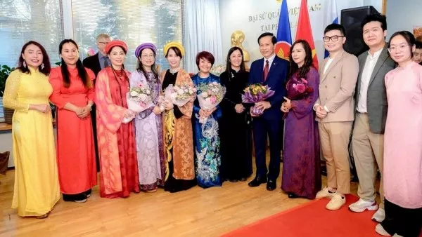 Vietnamese Ao Dai Association launched in Finland, celebrating Vietnam Culture Day and National Great Unity Day 2026