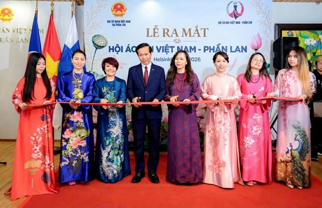 Vietnamese Ao Dai Association launched in Finland, celebrating Vietnam Culture Day and National Great Unity Day 2026