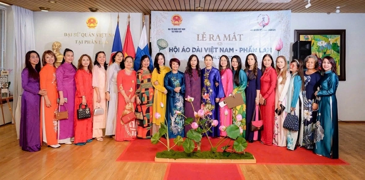 Vietnamese Ao Dai Association launched in Finland, celebrating Vietnam Culture Day and National Great Unity Day 2026