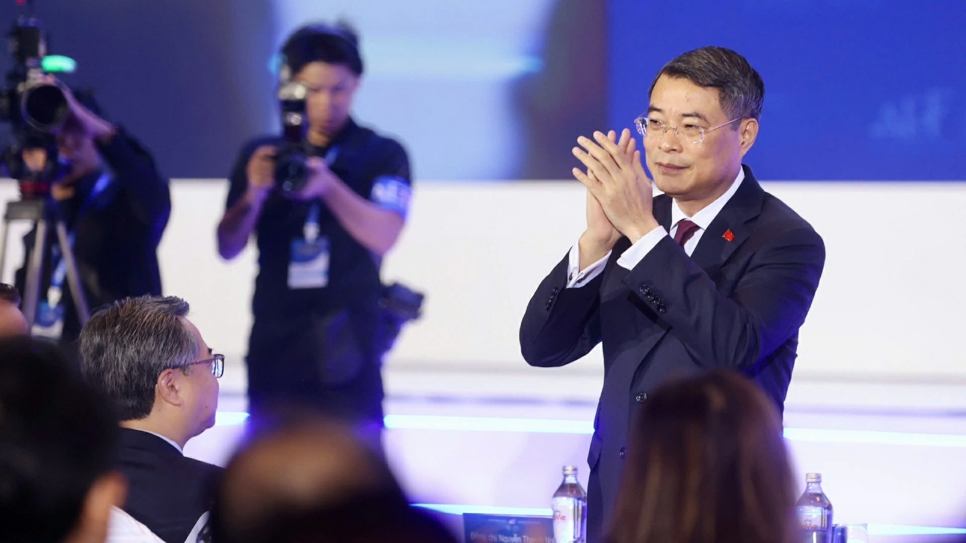 AEF 2026: Prime Minister Le Minh Hung attends opening session, sends message of Vietnam’s readiness to cooperate for shared development