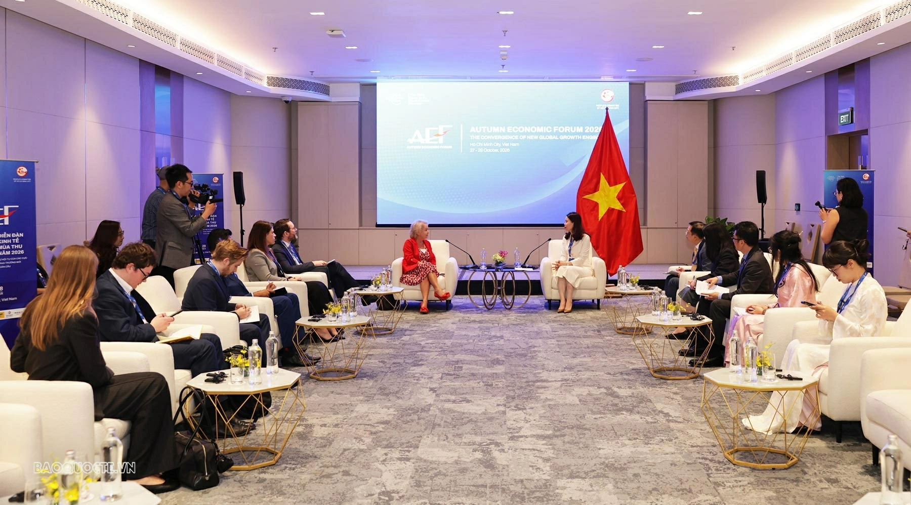 AEF 2026: Deputy FM Nguyen Minh Hang receives UK Parliamentary Under-Secretary of State Baroness Rosalie Winterton, promotes cooperation AEF 2026: Deputy FM Nguyen Minh Hang receives UK Parliamentary Under-Secretary of State Baroness Rosalie Winterton, promotes cooperation