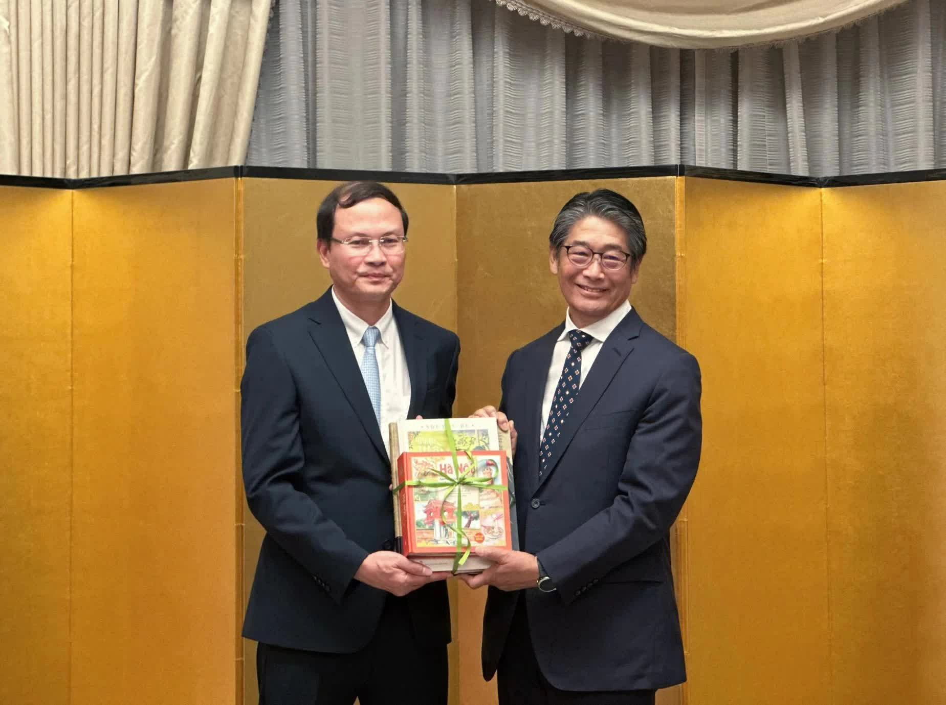 Pages of comics bridge Vietnam-Japan cultural exchange