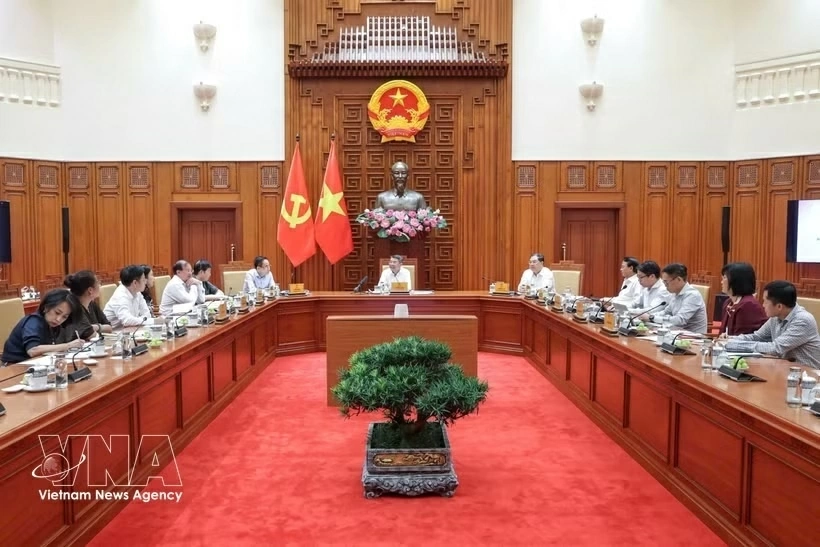 Prime Minister Le Minh Hung pushes clear timelines for APEC Year 2027 preparations
