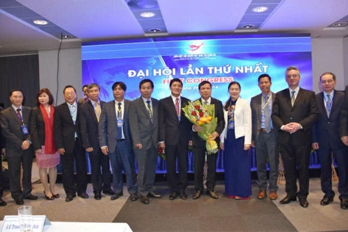 Vietnamese in Europe: Ten years, one common home