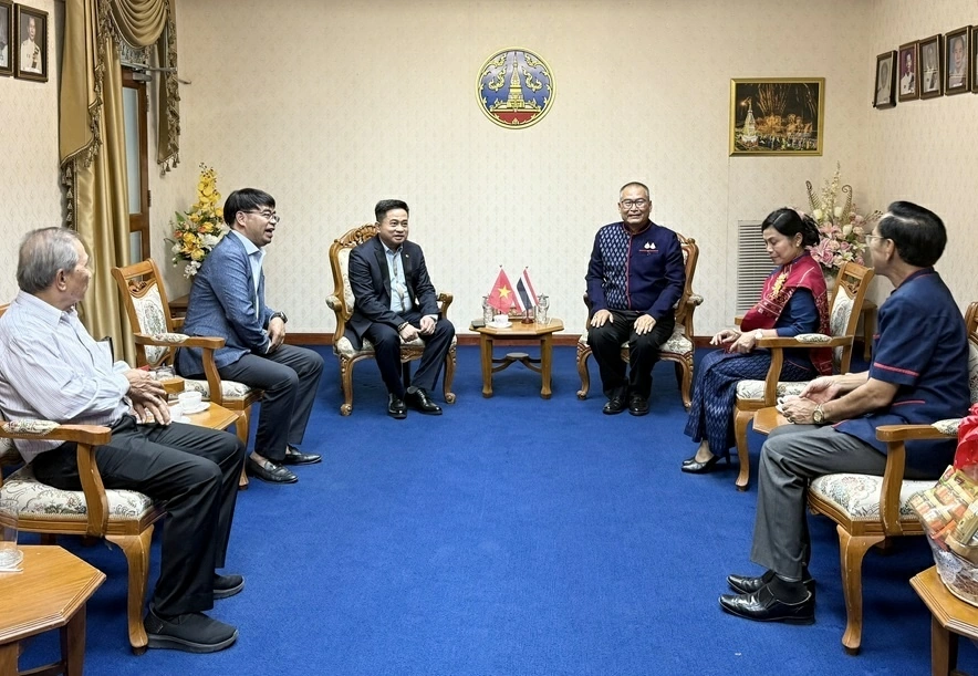 Promoting cooperation with Northeastern Thailand