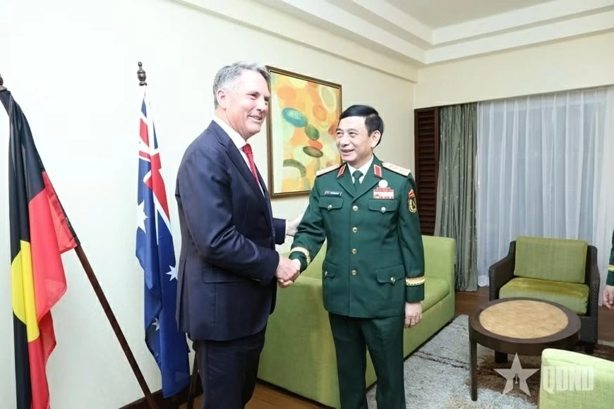 Deputy PM, Defence Minister Gen. Phan Van Giang attends ADMM-20, 13th ADMM+ in Cebu Deputy PM, Defence Minister Gen. Phan Van Giang attends ADMM-20, 13th ADMM+ in Cebu